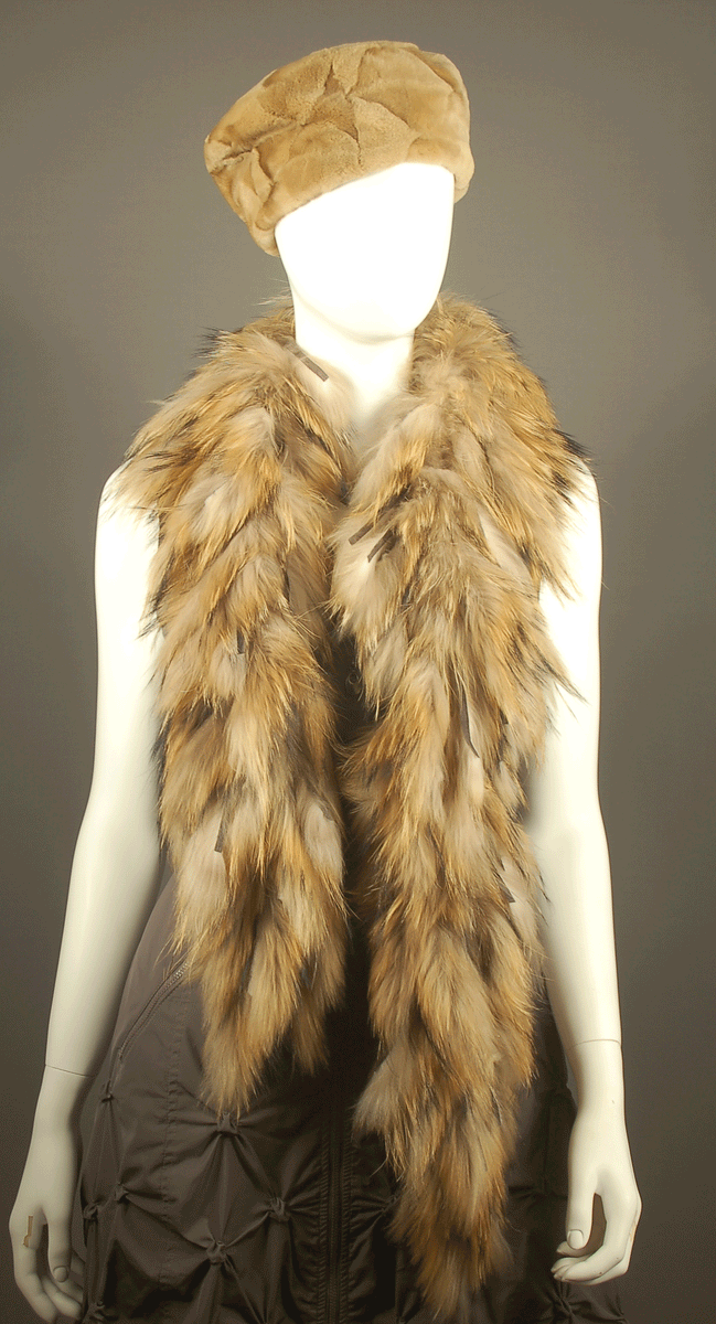 ジャケット・アウター THINK FUR Boa Layered Like Vest THINK FUR Boa Layered Like Vest（THINK FUR Boa Layered Like
