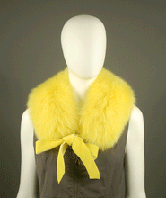 Load image into Gallery viewer, Toqué Montréal, FOX FUR COLLAR