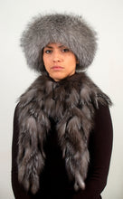 Load image into Gallery viewer, Indigo Fox fur Feather boa
