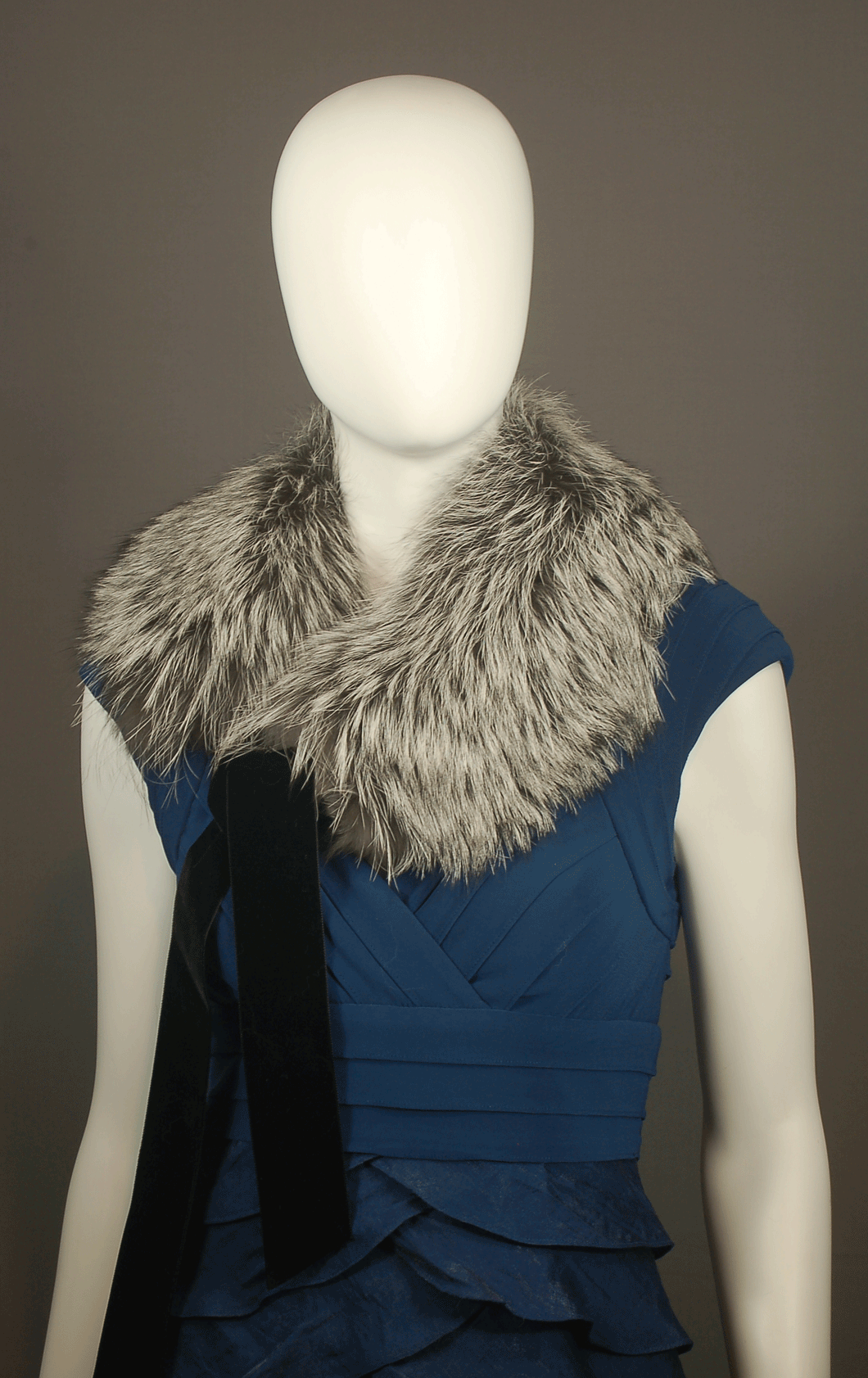 Toqué Montréal, FOX FUR COLLAR