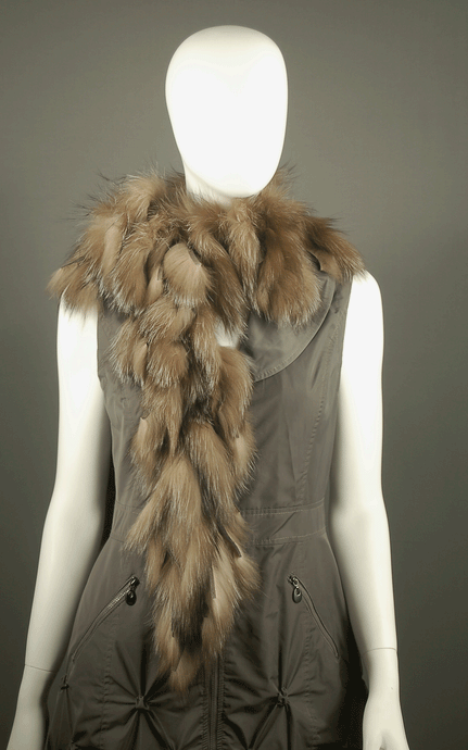 Toqué Montréal FOX FUR BOA