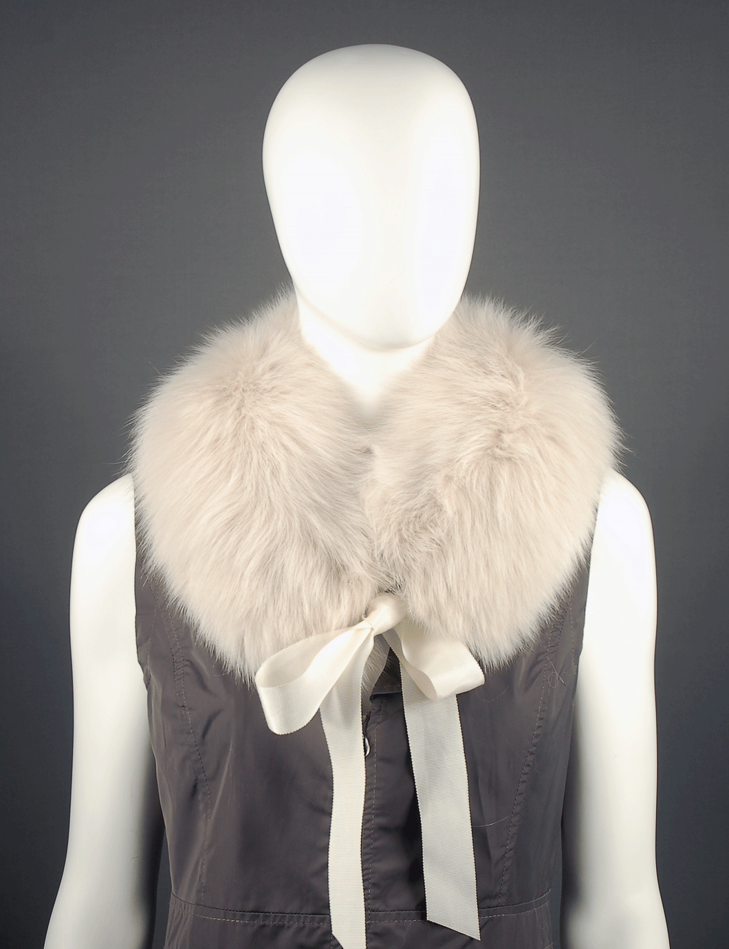 Toqué Montréal, FOX FUR COLLAR