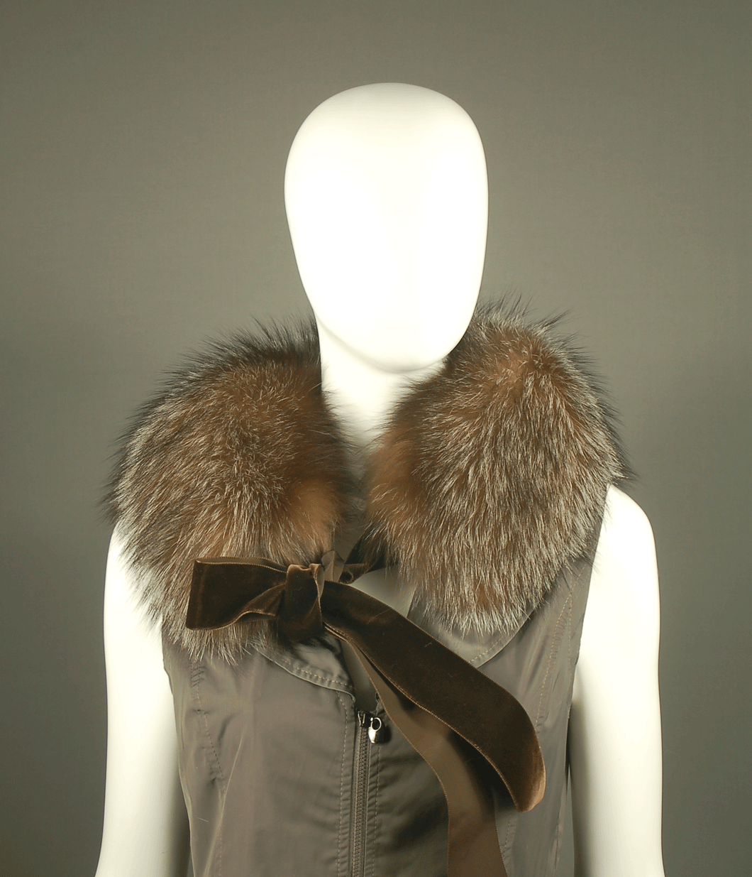 Toqué Montréal, FOX FUR COLLAR