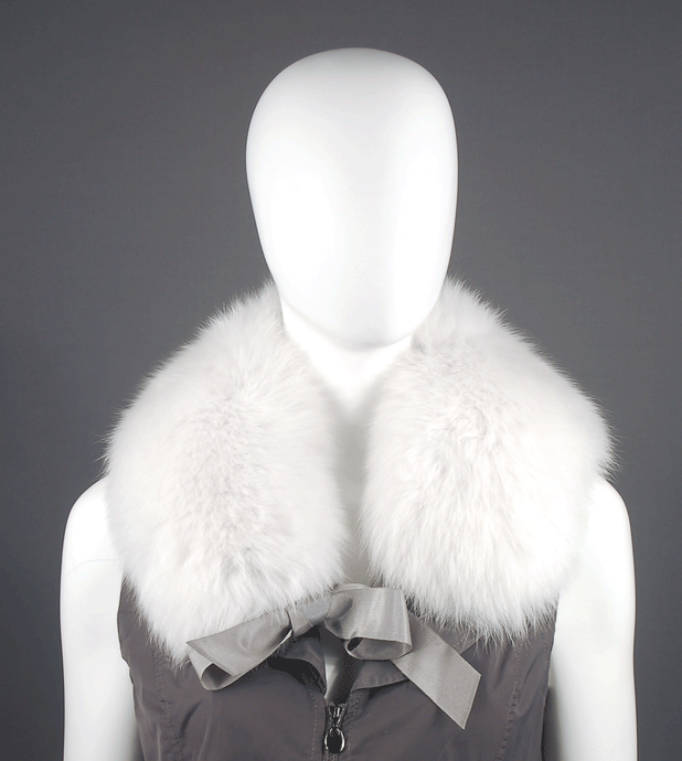 Toqué Montréal, FOX FUR COLLAR