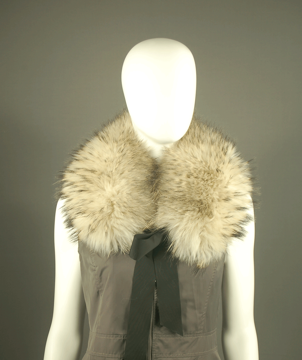 Toqué Montréal FINN COON COLLAR