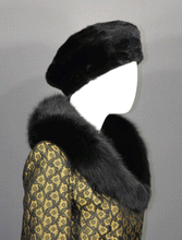 Load image into Gallery viewer, Medium fox fur shawl collar # 252
